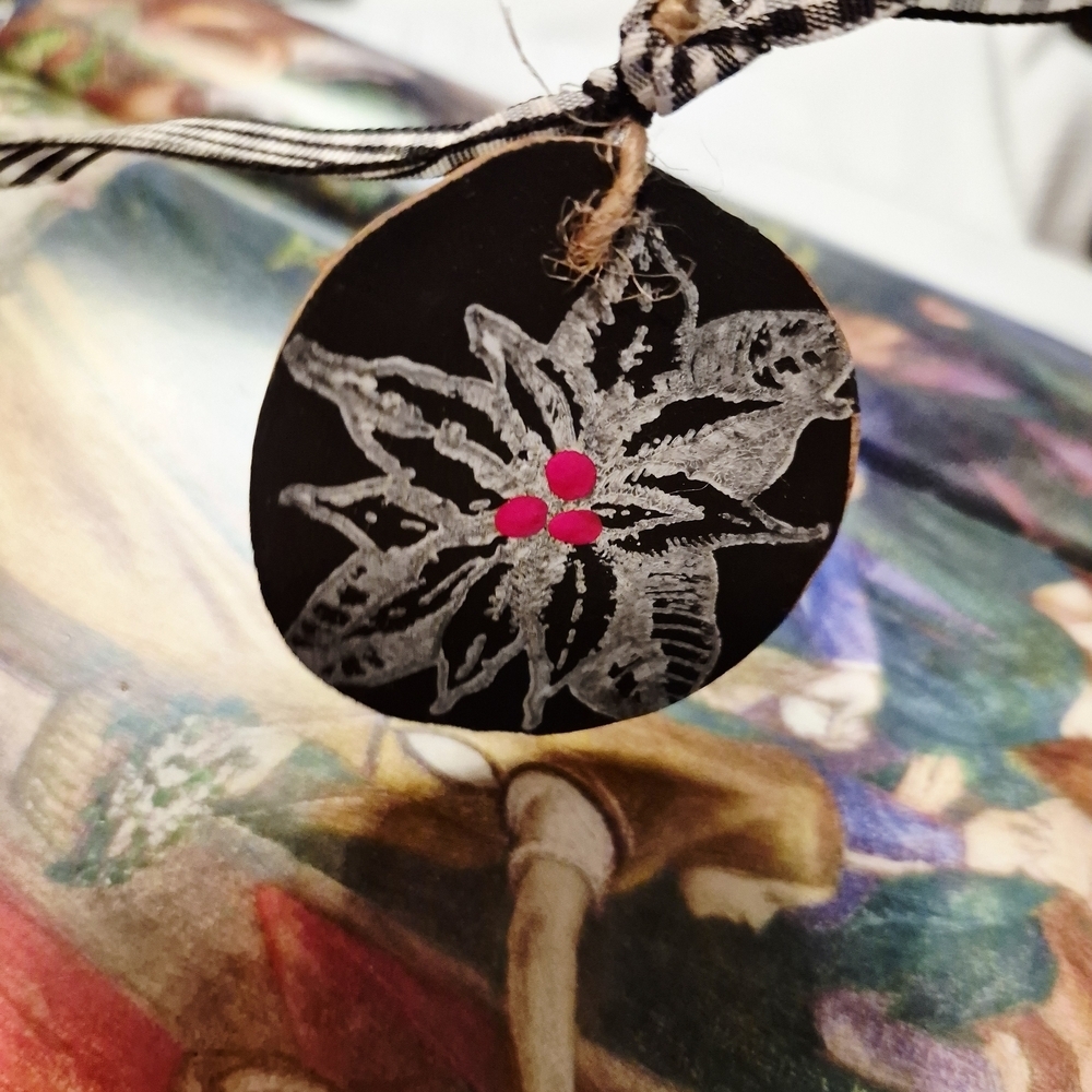Handcrafted  Wooden Round Christams  Ornament with Black and White Design - Picture 9 of 10